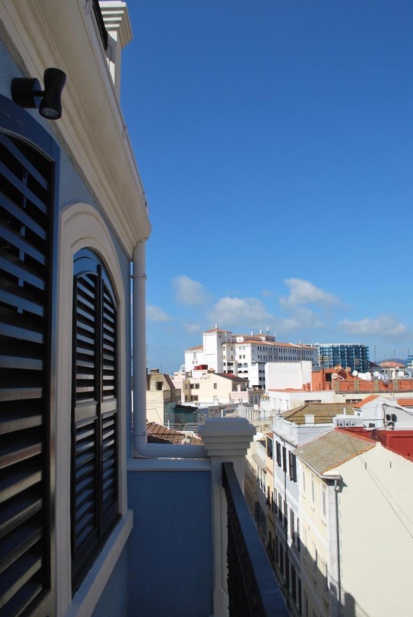 גיברלטר Fabulous City Centre Apartment - Grand Central House מראה חיצוני תמונה