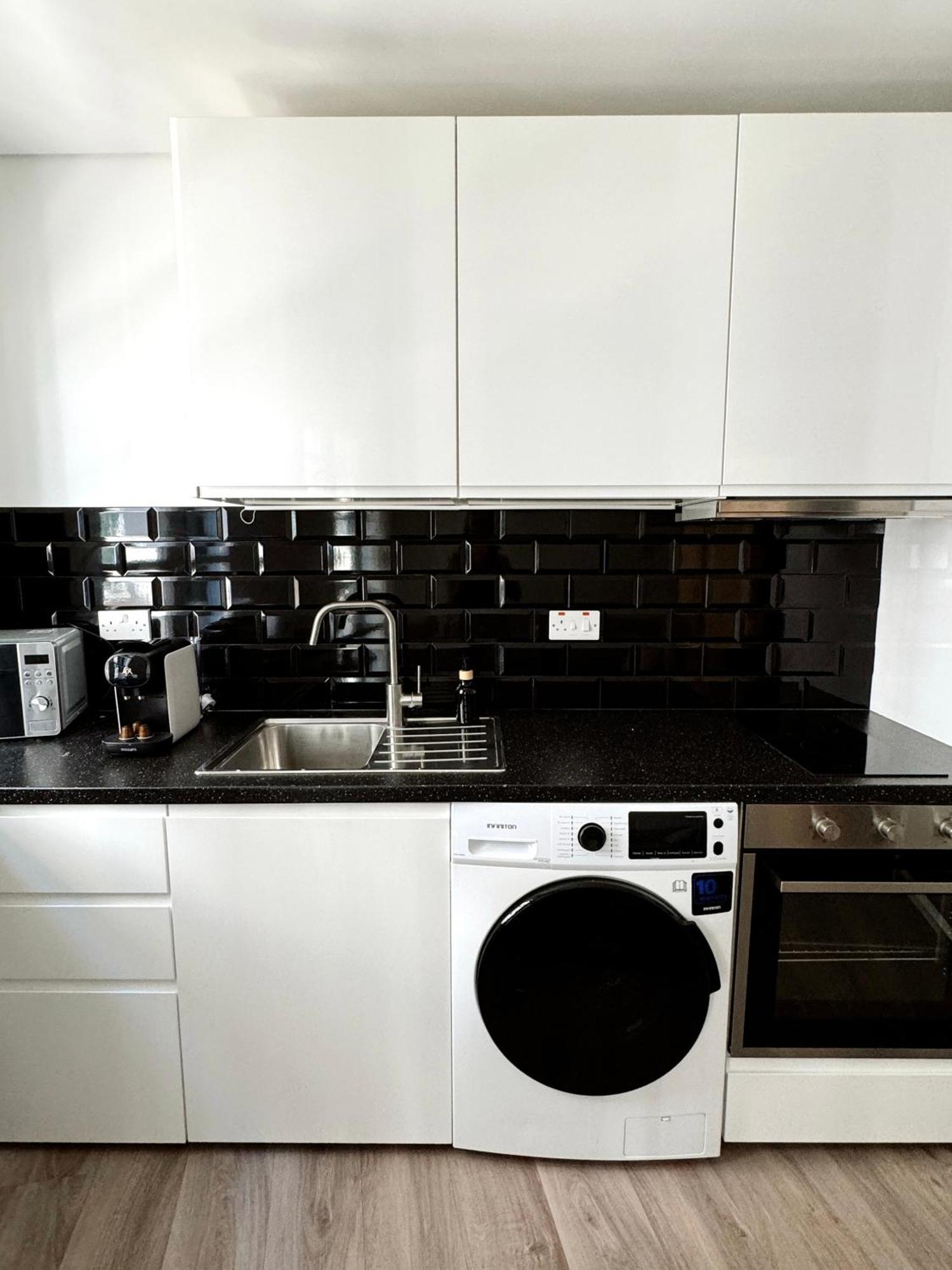 גיברלטר Fabulous City Centre Apartment - Grand Central House מראה חיצוני תמונה
