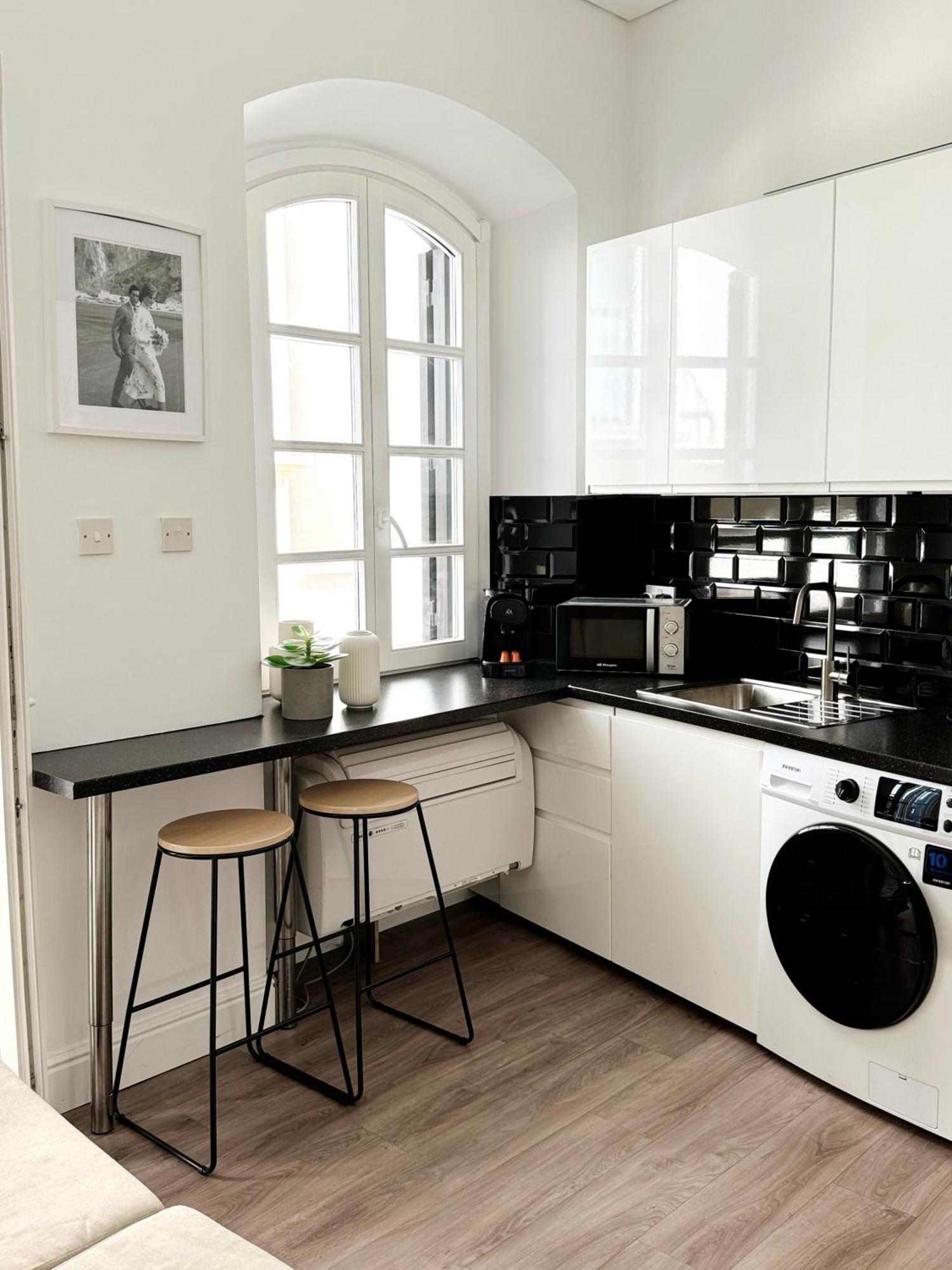 גיברלטר Fabulous City Centre Apartment - Grand Central House מראה חיצוני תמונה